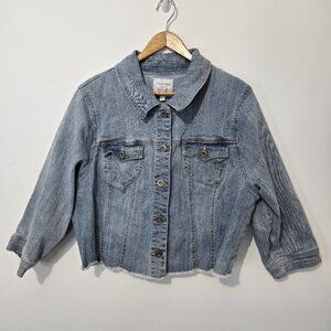 Torrid Crop Denim Jacket Light Wash Sz 3X Stretch 3/4 Sleeve Button Up Collared